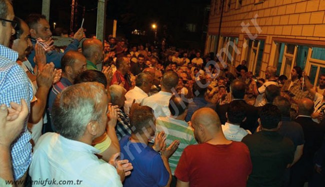 FESTİVAL ALANI DEĞİL, MAHALLE MİTİNGİ!..