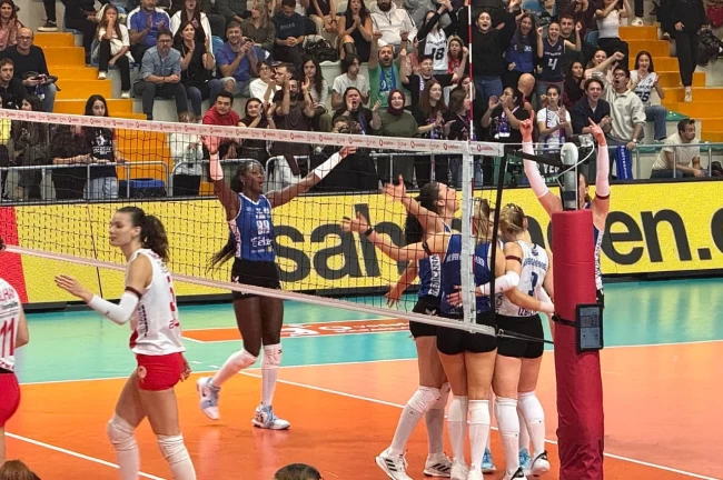 Bursa Nilüfer Belediyespor Aras Spor'u 3-2 mağlup etti