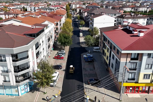 Hendek'te iki önemli güzergaha Büyükşehir dokunuşu