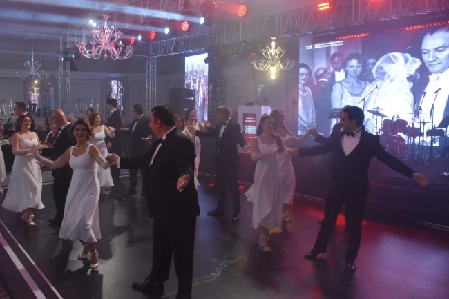 MARSİFED'ten Cumhuriyet'in 102. yılına yakışır kutlama