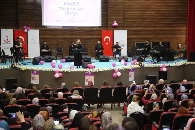 Van Büyükşehir Belediyesi'nden meme kanseri farkındalığına destek