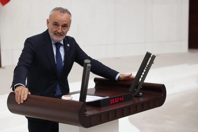 İYİ Partili Milletvekili Akalın'dan dış politika eleştirisi