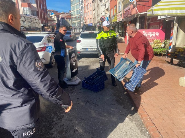 Kdz. Ereğli’de Kaldırımlar İşgallerden Temizlendi