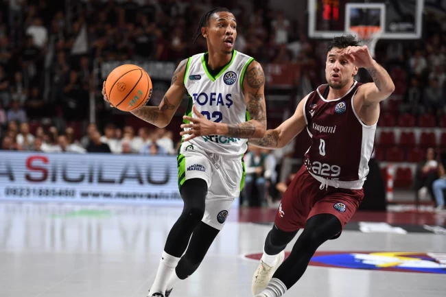 TOFAŞ Basketbol Şampiyonlar Ligi'nde Tenerife'yi ağırlıyor