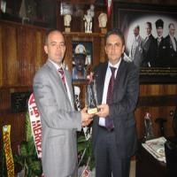 Kaymakam Öner ve Başkan Semerci Alabaş'ı kutladı