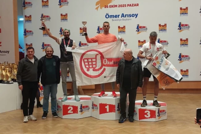 Keşanlı atlet Alper Elmas'tan Zeytinburnu'nda büyük başarı