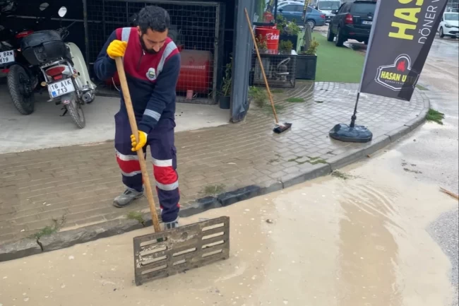 Bursa İnegöl'den rögar temizliklerine destek