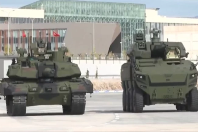 Türkiye'nin milli gururu sahnede... Cumhurbaşkanı Erdoğan: Altay ve Altuğ üretimi başlıyor