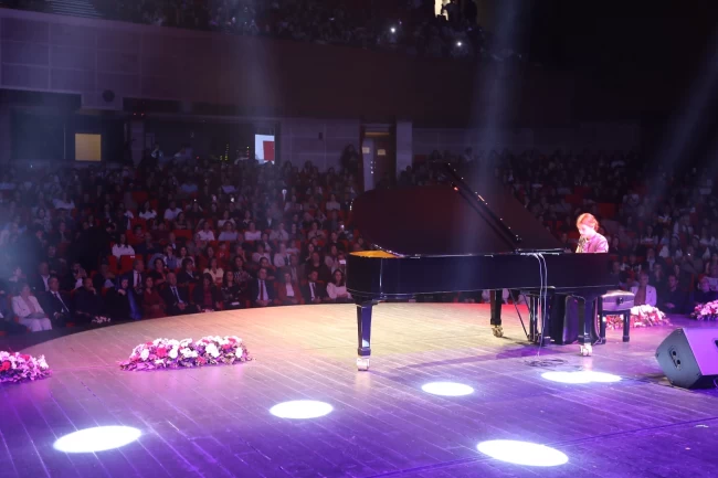 Gaziantep'te 29 Ekim'e özel Türk Dünyası Piyanistleri Buluşması