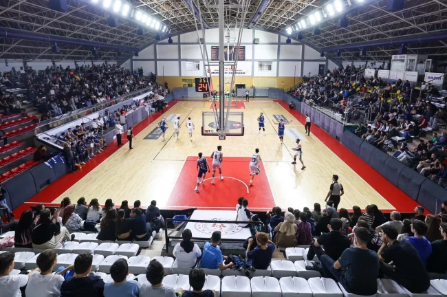 Sakarya evinde Daçka'yı ağırlıyor