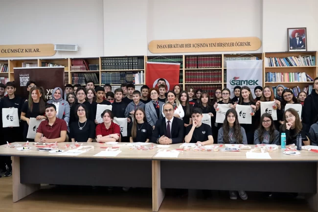 Sakarya Anadolu Lisesi'nde 29 Ekim coşkusu