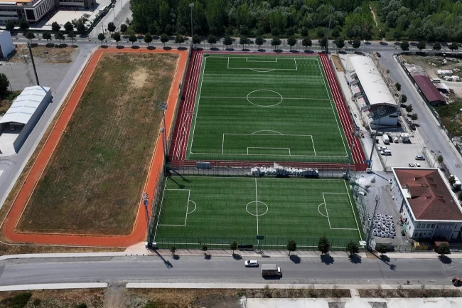 Ekrem Karaberberoğlu Spor Tesisi'ne FIFA kalite onayı