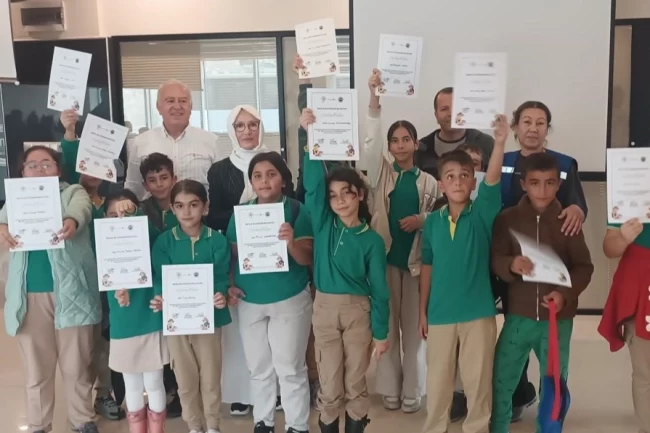 Muğla'da minik tadımcılara zeytinyağı eğitimi