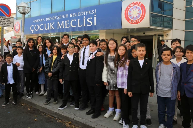 Ankara'nın çocukları meclis başkanını seçti