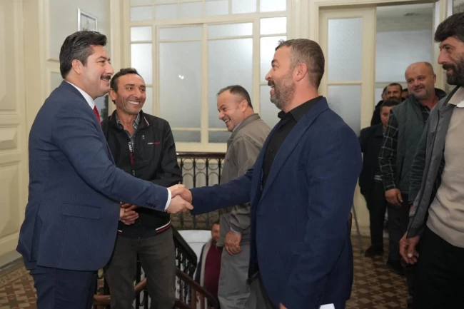 Bursa Yenişehir'de Mahmudiye sakinlerinden Başkan Özel'e ziyaret