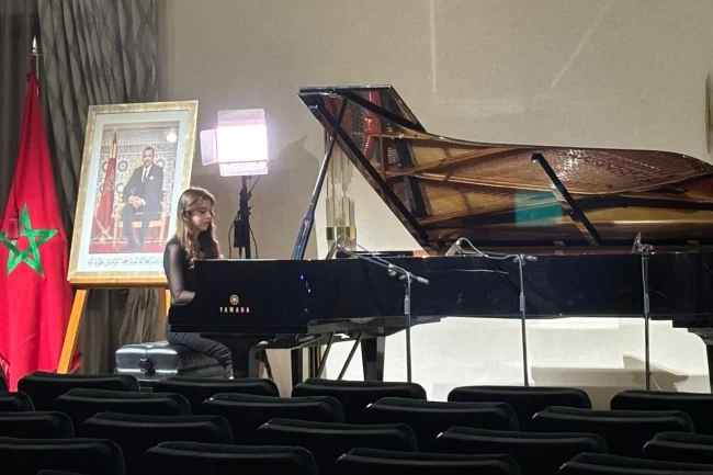 Piyanonun genç incisi Narlıdere'yi gururlandırdı