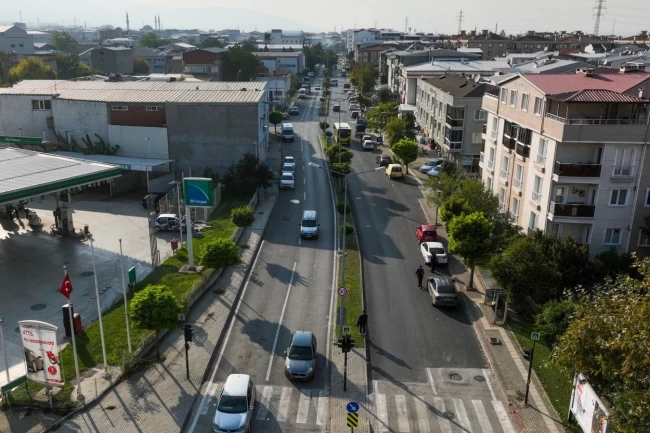 Bursa Gürsu'nun yollarına Büyükşehir eli