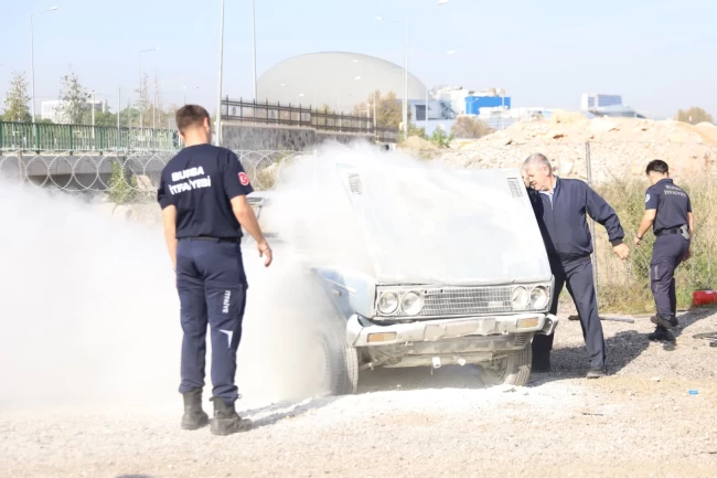 Bursa'da otobüs şoförlerine yangın tatbikatı