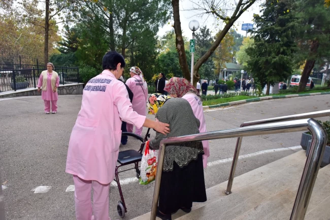 Bursa'da huzurevinde deprem ve yangın tatbikatı