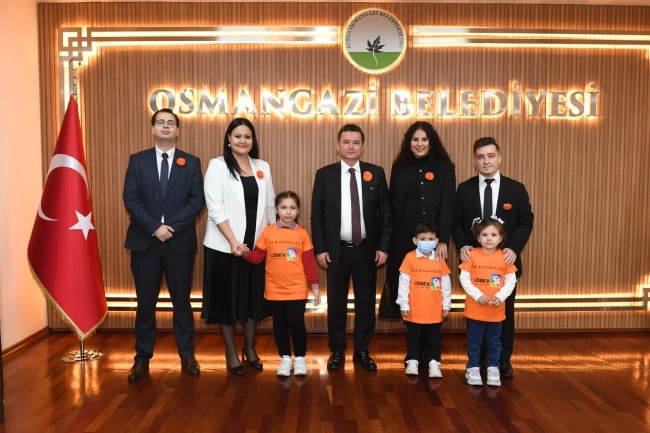 LÖSEV Bursa'dan Başkan Erkan Aydın'a ziyaret