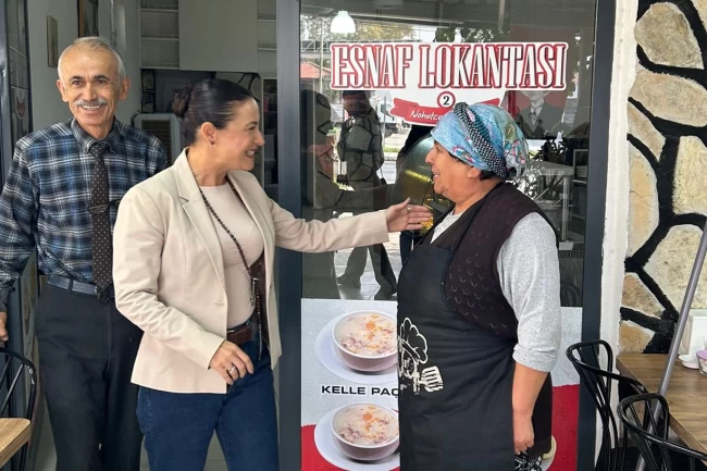 Başkan Sengel Çamlık'ta üreticiyle buluştu