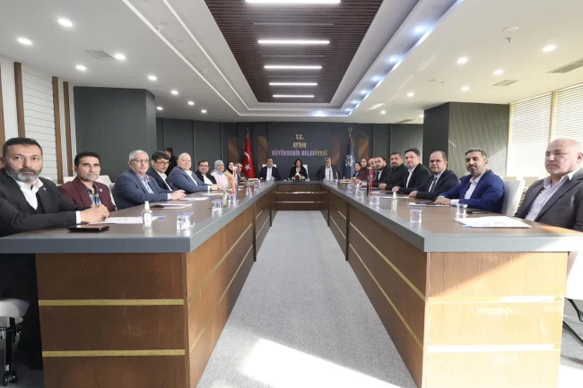 Aydın'da Başkan Çerçioğlu'na sivil toplum kuruluşlarından ziyaret