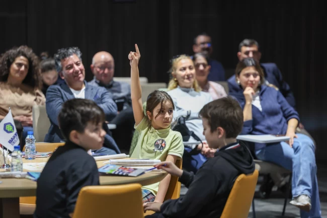 İstanbul Bakırköy'de Çocuk Meclisi'ne ilk adım
