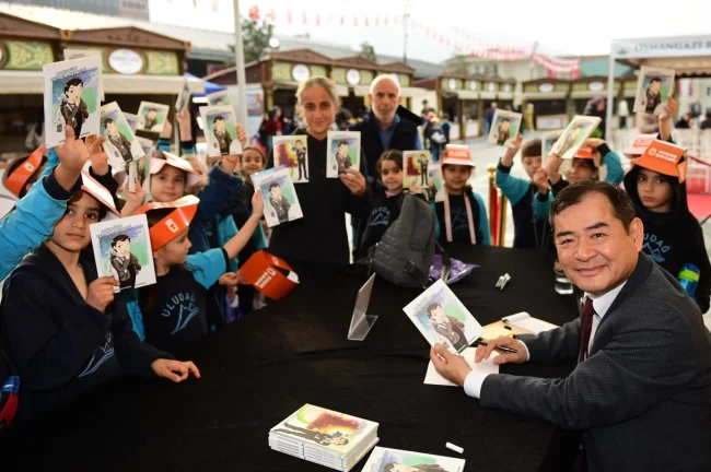 Bursa Osmangazi Kitap Fuarı'nda Japon uzmandan kritik uyarı