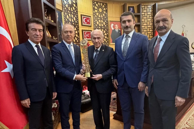 Türkiye Bisiklet Federasyonu'ndan Bahçeli'ye ziyaret