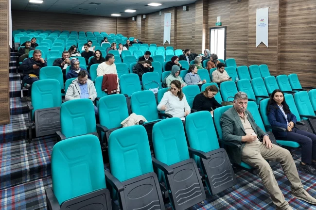 Sakarya Geyve'de Kamu İhale Mevzuatı eğitimi verildi
