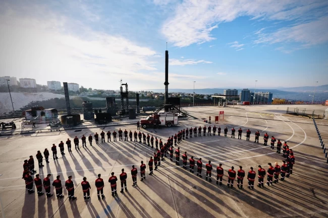 İzmir İtfaiyesi'nden sonsuz özlem