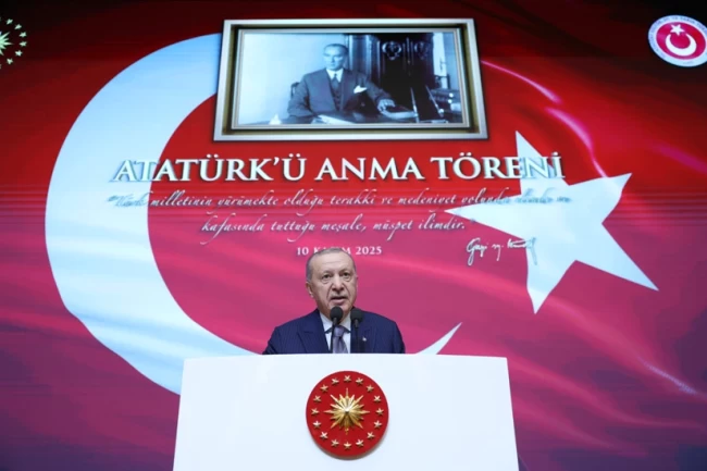 Cumhurbaşkanı Erdoğan: Gazi Mustafa Kemal'in yol haritası 102 yıldır rehberimiz