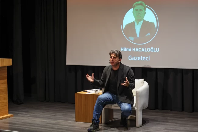 İstanbul Maltepe'de "Kent Söyleşileri"nin konuğu Hilmi Hacaloğlu oldu