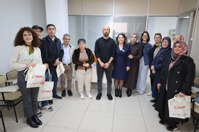 Kocaeli İzmit'te "Engelsiz Ebeveyn Akademisi"