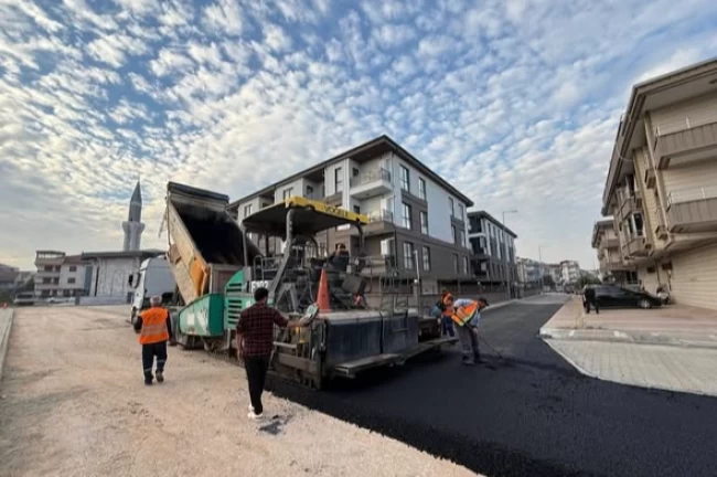 Bursa İnegöl Belediyesi'nden 3 bölgede asfalt hamlesi