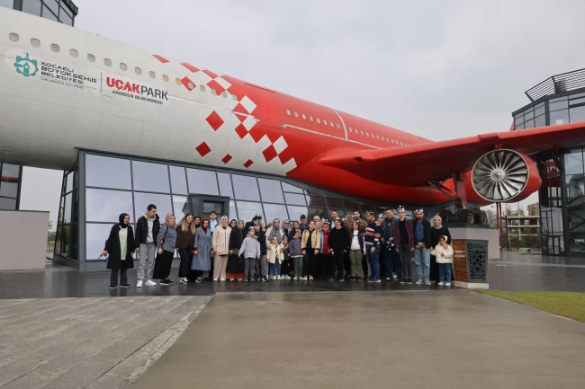 Çayırovalı özel öğrenciler, Uçak Park'ı ziyaret etti