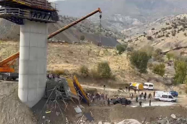 Diyarbakır Kulp'ta köprü inşaatında iş kazası: 4 işçi ölü, 1 ağır yaralı