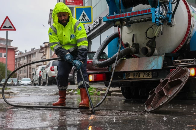 Sakarya'da yoğun yağışa hızlı müdahale