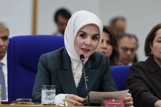 Doğum yardımları çocuğun 5 yaşına kadar sürecek... Bakan Göktaş: Yeni bütçenin yüzde 53'ü kadınların