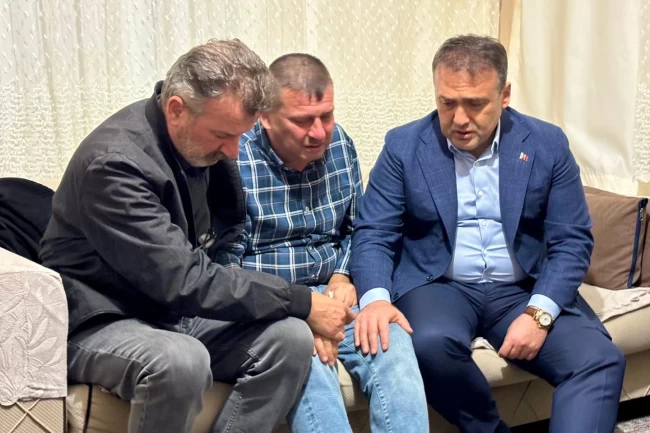 Bilecik Valisi Sözer'den şehit astsubayın ailesine ziyaret