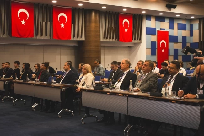 İzmir, deri sektörünü uluslararası ağırladı