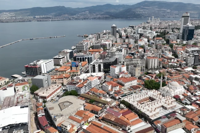 İzmir Tarihi Liman Kenti UNESCO'da kalıcı liste yolunda... Dosya 2026'da sunulacak, gözler 2028'de