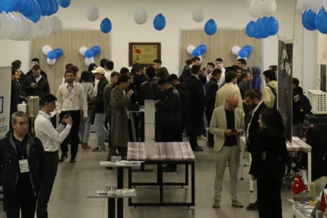 BUÜ'de "3. Sektörle Buluşma" etkinliği gerçekleştirildi