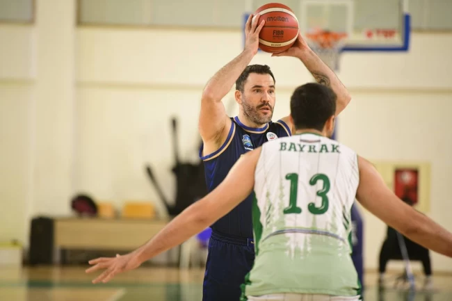 Potanın namağlup lideri Çayırova'dan sezona 10'da 10 başlangıç