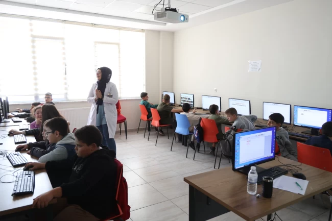 Konya Büyükşehir'den çocuklara atölye eğitimi desteği