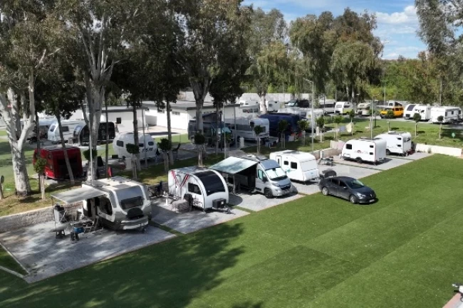Konyaaltı Karavan Park'ta 8 bin tatilci ağırladı