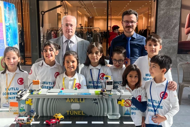 TÜBİTAK ve TEKNOFEST başarılı projeleri Aydın'da sergilendi