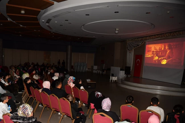 Naim Süleymanoğlu Bursa Osmangazi'de anıldı