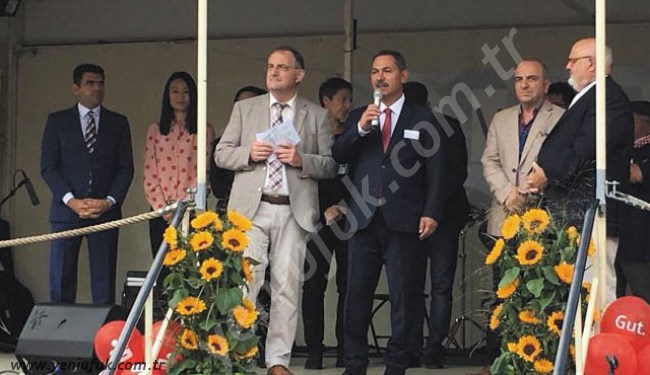 BAŞKAN UYSAL'DAN GURBETTE 'KÜRDİSTAN' PROTESTOSU!..