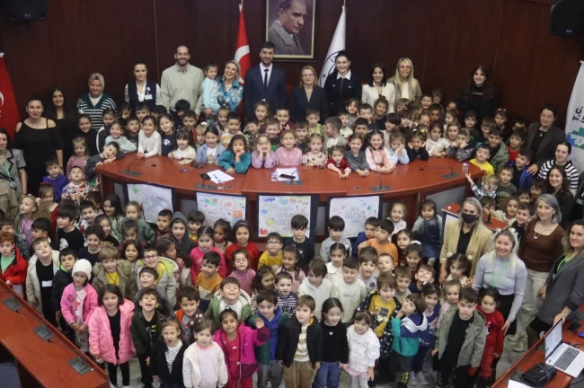 Kocaeli İzmit'te miniklere özel farkındalık programı